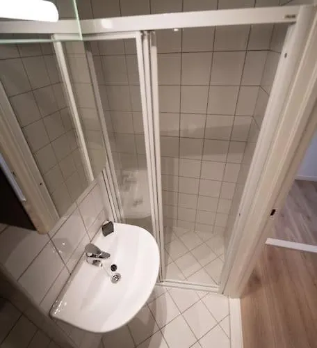 アパート Ultra Flat With Balcony