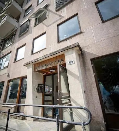 アパート Ultra Flat With Balcony